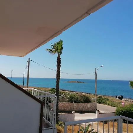 Residence Frontemare 1-2-4 Piano Terra E Primo Piano * Torre San Giovanni Ugento