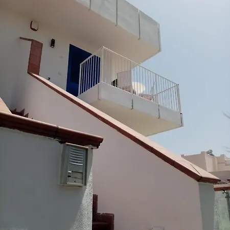Residence Frontemare 1-2-4 Piano Terra E Primo Piano